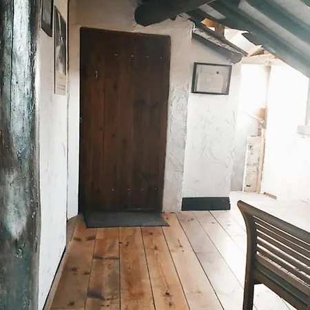 ベッド・アンド・ブレックファスト D'hotes Les Hirondelles Gaubiving