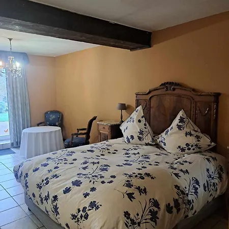 ベッド・アンド・ブレックファスト D'hotes Les Hirondelles 3*