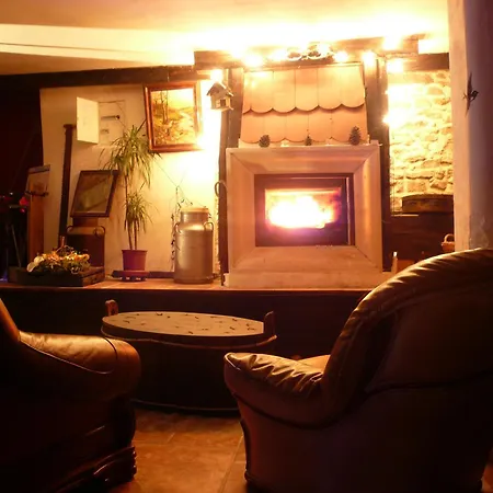 Bed and Breakfast D'hotes Les Hirondelles 3*