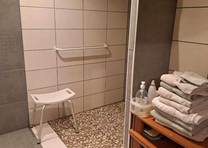 D'hotes Les Hirondelles Gaubiving